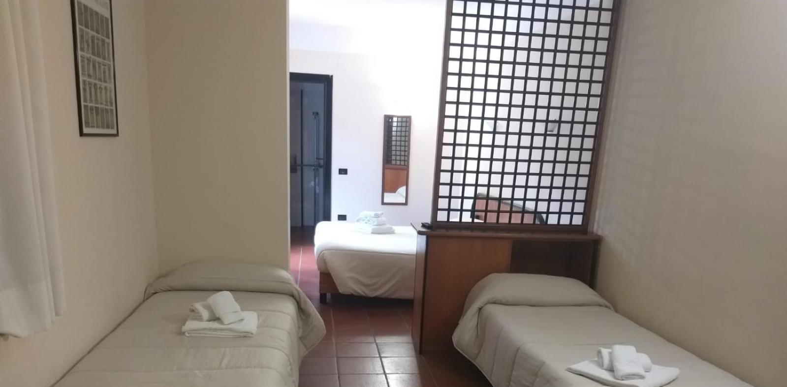 Lh Albergo Il Picchio Pescasseroli Bagian luar foto