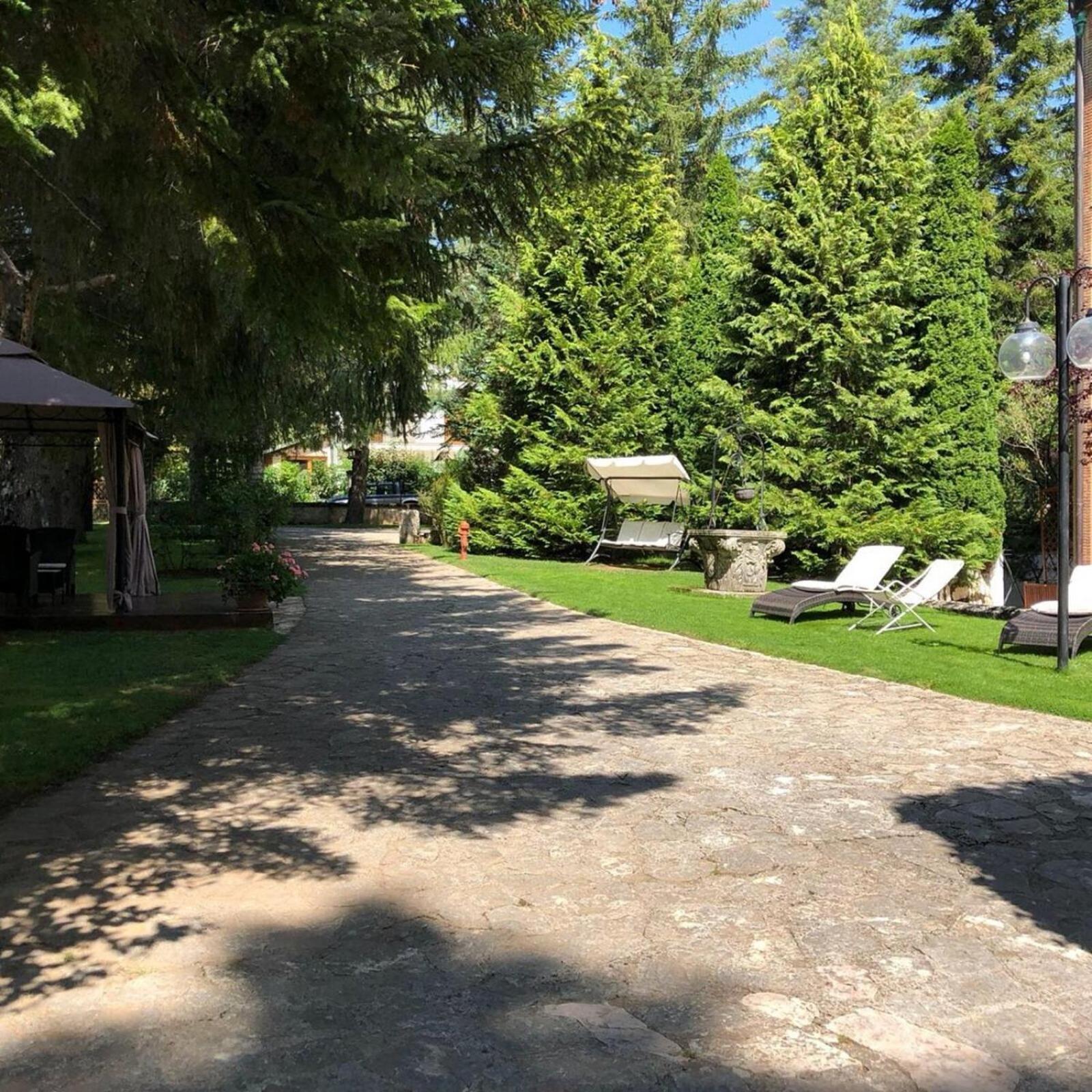 Lh Albergo Il Picchio Pescasseroli Bagian luar foto
