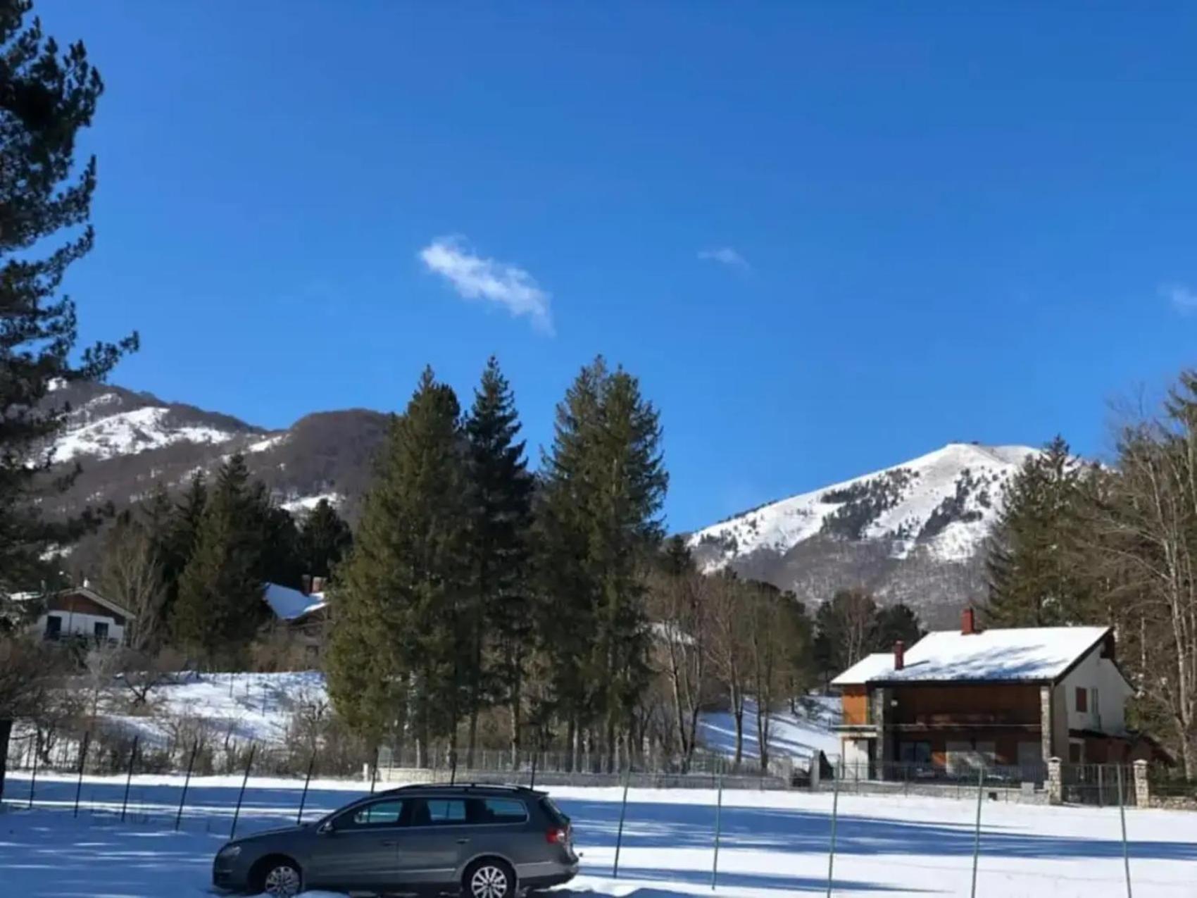 Lh Albergo Il Picchio Pescasseroli Bagian luar foto