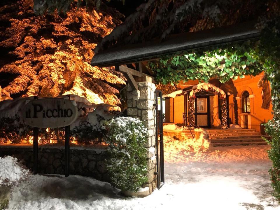 Lh Albergo Il Picchio Pescasseroli Bagian luar foto