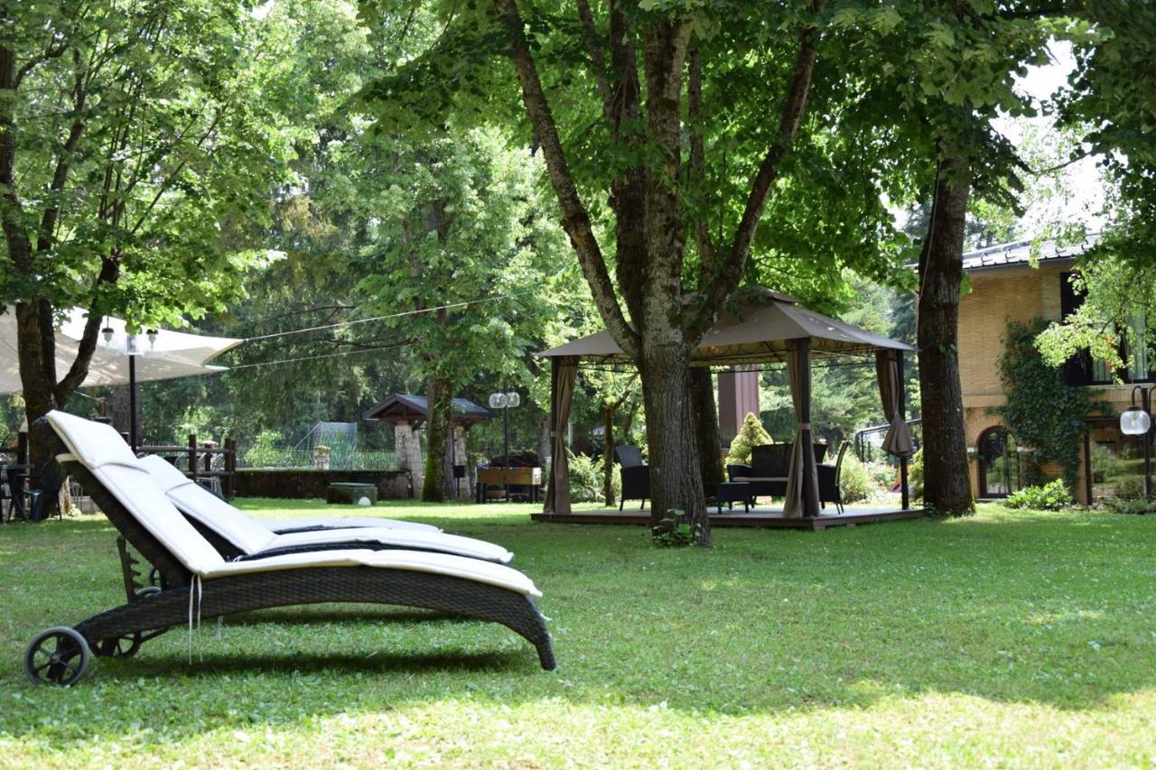 Lh Albergo Il Picchio Pescasseroli Bagian luar foto